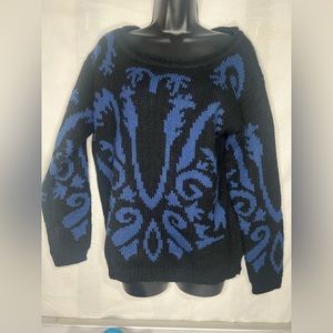 Chandelier Women’s sweater size S